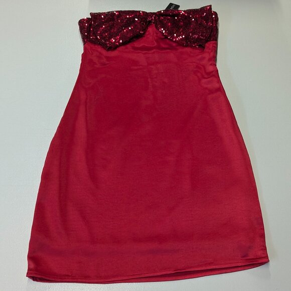 Fashion Nova NWT but *Imperfect Size Small Red Serena Satin Mini Dress - Picture 16 of 16